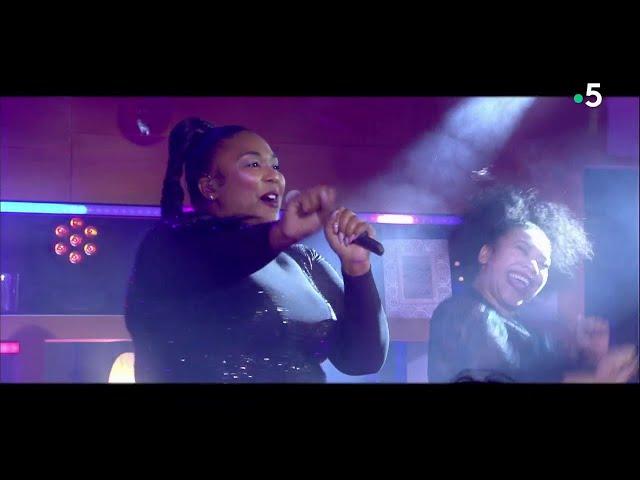 Lizzo (live) "Juice" - C à Vous - 21/02/2019