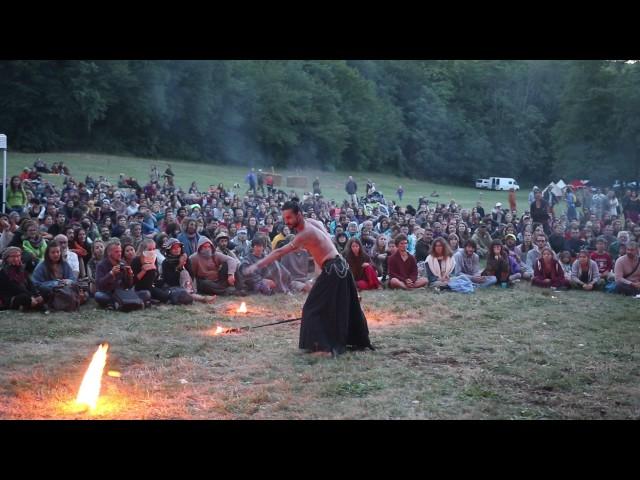 Guillaume Chenier, jonglage avec Alchimix, Rêve de l'Aborigène 2017