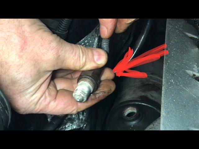 “mechanic” SECRET to removing oxygen sensor (stuck or seized) O2