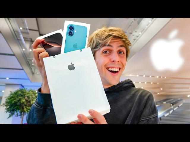 I BOUGHT THE NEW iPHONE 16 PRO AT THE APPLE STORE!!!