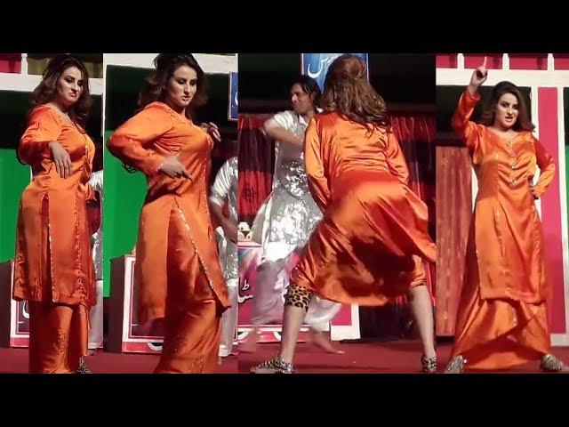 AFREEN KHAN STAGE DANCE ( OLD is GOLD ) | PYAR DI GANDEERI, NASEEBO LAL PUNJABI SONG - SMB