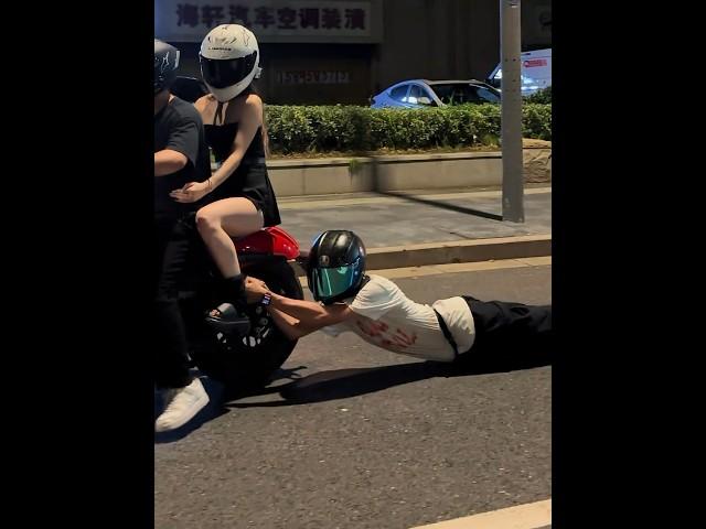 lets race#ulzzangboy #racelover  #ulzzang #race #ulzzangstyle #kdrama #animeboy #anime #skate #moto