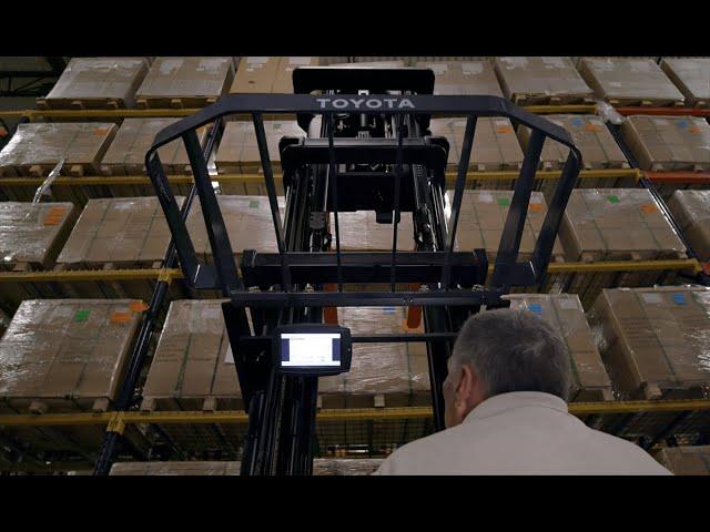 Toyota Material Handling | Products: Reach Truck