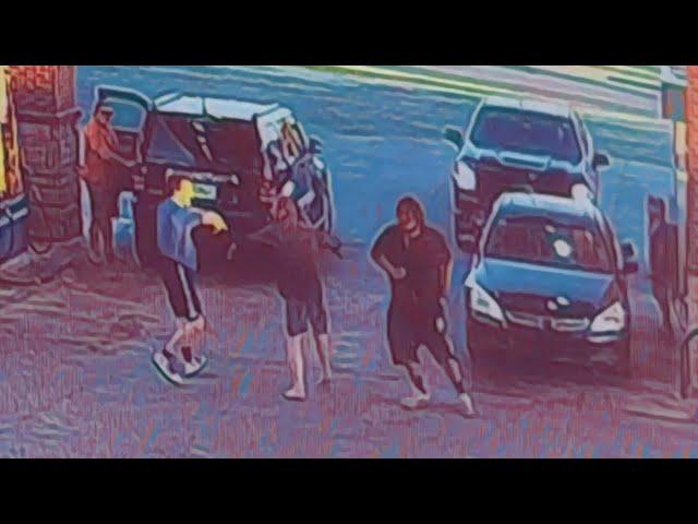 CCTV Street Fight 