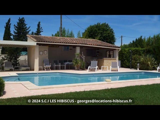 Vacances de rêve en Provence avec piscine privée! Locations Hibiscus à Pernes les Fontaines