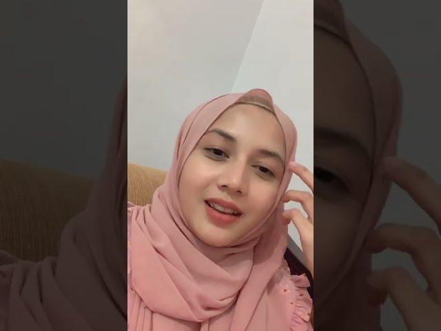 Cewek Jilbab Cantik Banget Live ig Nova Mauliaty