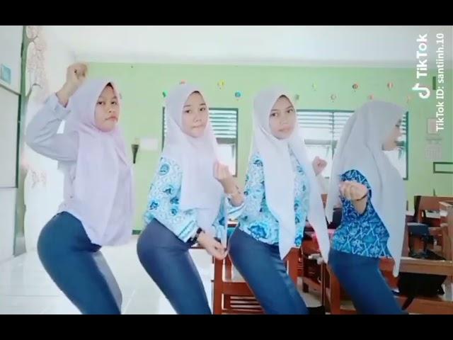 SANTIINH TIKTOK SMA#anaksekolahan #trending #viral #youtube #tiktok #shorts