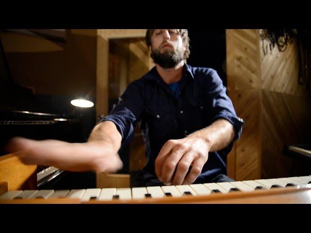 The Deep Dark Woods - "Shake Shake Mama" - HearYa Live Session 11/10/13