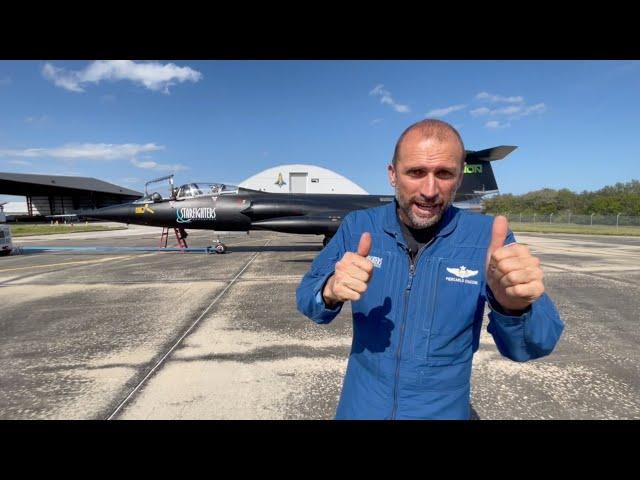 Lockheed F-104 Walkaround Starfighter Black Beauty, TF-104GM