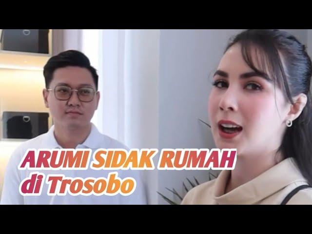 ARUMI BACHSIN SIDAK RUMAH MEWAH DI TROSOBO