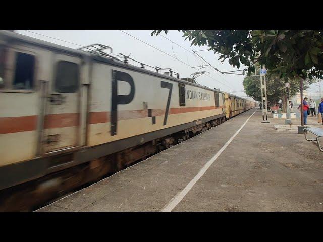 P7 fonted GZB WAP7 30412 with legendary Netaji Express is blasting through Janai Road