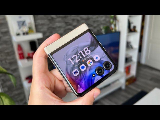 Motorola RAZR 50 Unboxing; Caracteristici cheie: ecran AMOLED LTPO de 6.9" și cameră duală de 50 MP