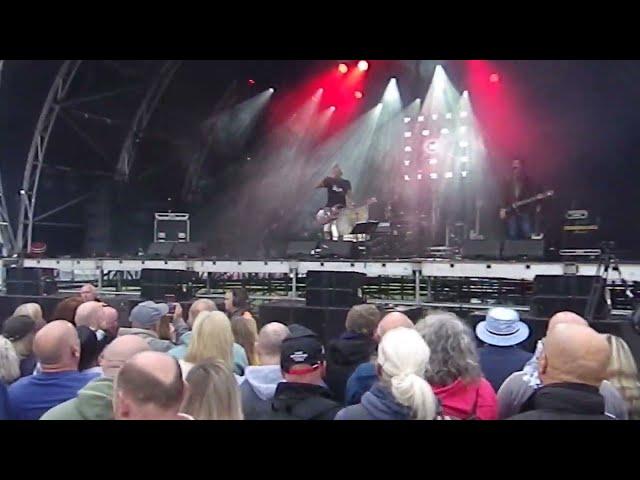 Peter Hook and the Light - 'World In Motion' (clip) @ Herrington Park, Sunderland. 2024