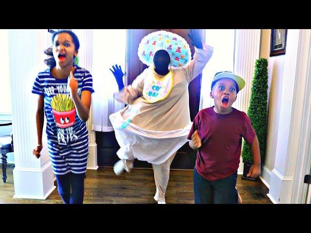 GIANT BABY vs Shiloh and Shasha! - Babysitting Epic Fail - Onyx Kids