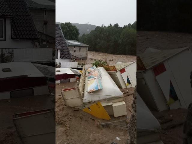 Hochwasser an der Ahr: Komplette Existenz in Sekunden zerstört