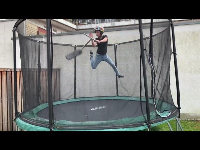 Trampolin-Scootertricks – Teil II