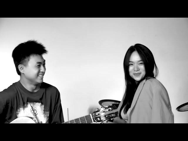 Sau Lưng Anh (Acoustic) - MICANDY (By : Lưu Thiên Hương)