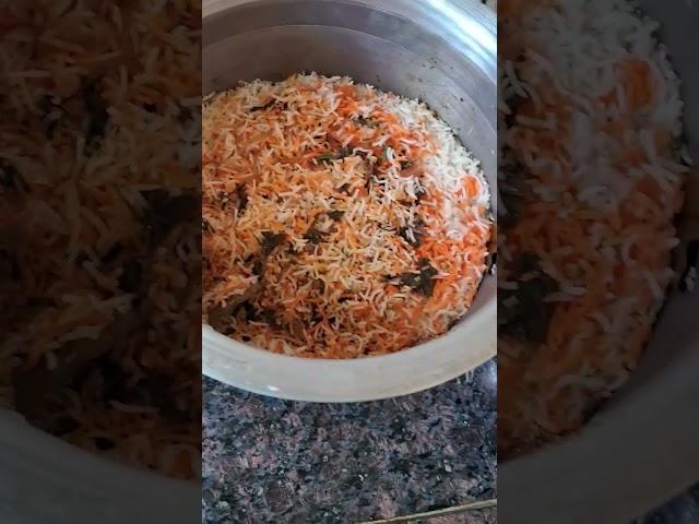 chicken Dum biryani #cooking #shortvideo #couple #trending #shortvideo