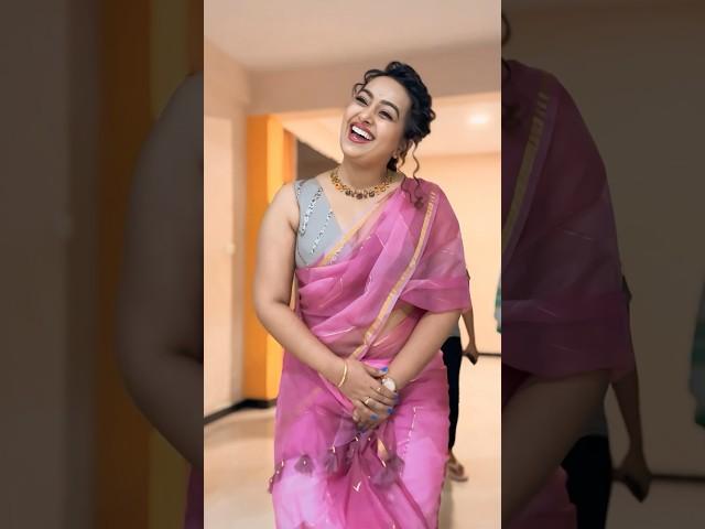 Actress Ester Noronha Latest video Telugu Heroine Beautiful Look's #shorts#tranding #esternoronha