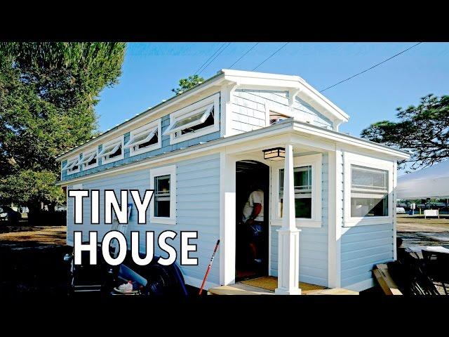 Custom Build Tiny House - Craftsman Style | A New Beginning