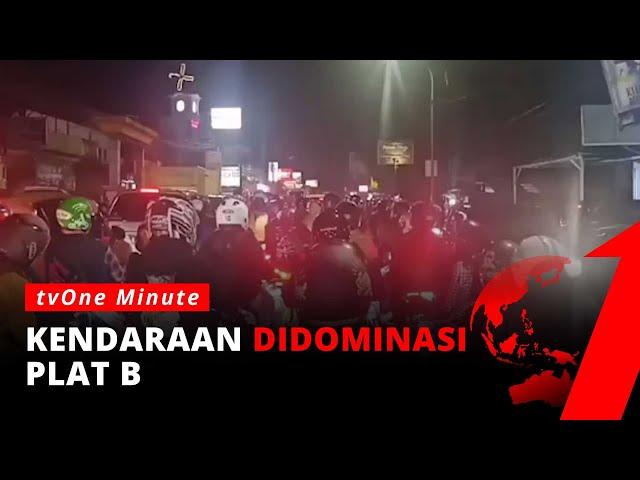 Jelang PPKM Berakhir, Kendaraan di Jalur Menuju Puncak, Bogor Padat | tvOne Minute