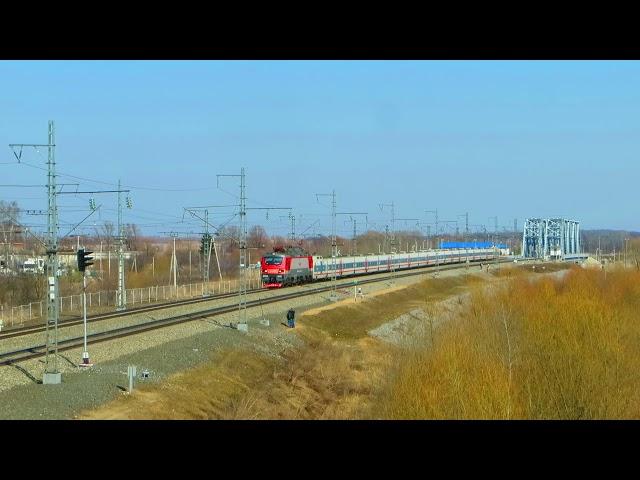Скоростной поезд №713 "Стриж" Самара - Санкт-Петербург. ЭП20-046 с вагонами "Talgo 250".