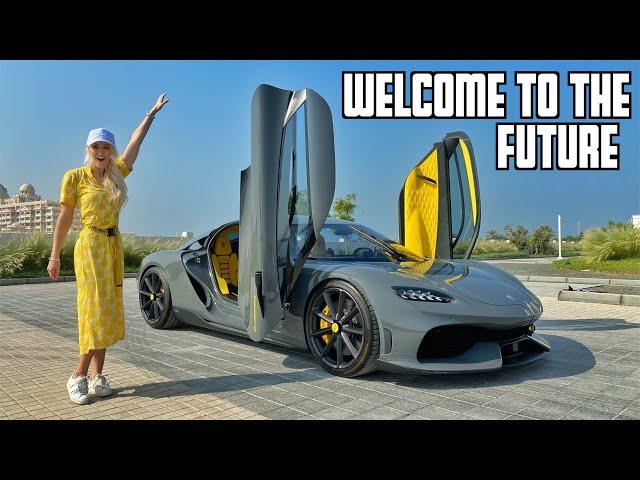 World's First 4 Seater Hypercar | Koenigsegg Gemera