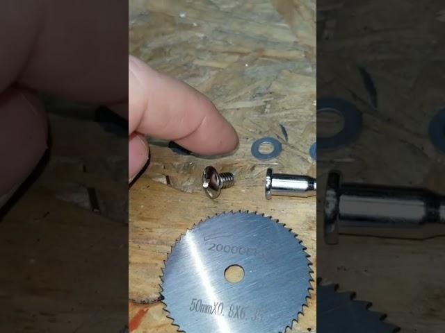 Tiny saw