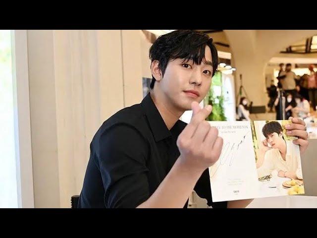 #AnhHyoseop at SW19 Fragrance X Chicor Fan Signing Event