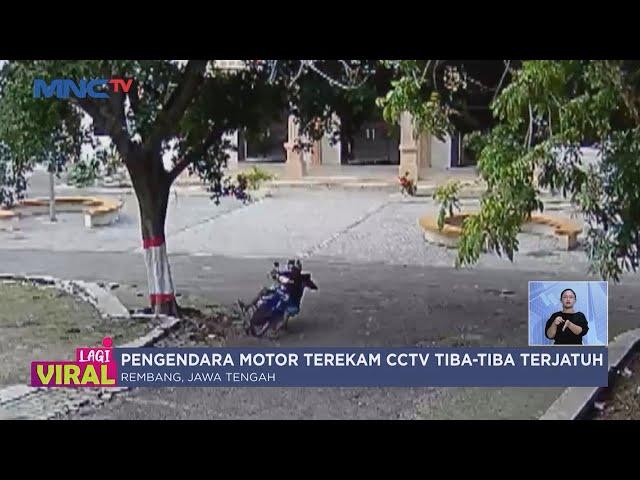 Kejadian Aneh di Bawah Pohon Beringin, Pengendara Motor Terekam CCTV Tiba-Tiba Terjatuh - LIS 08/02