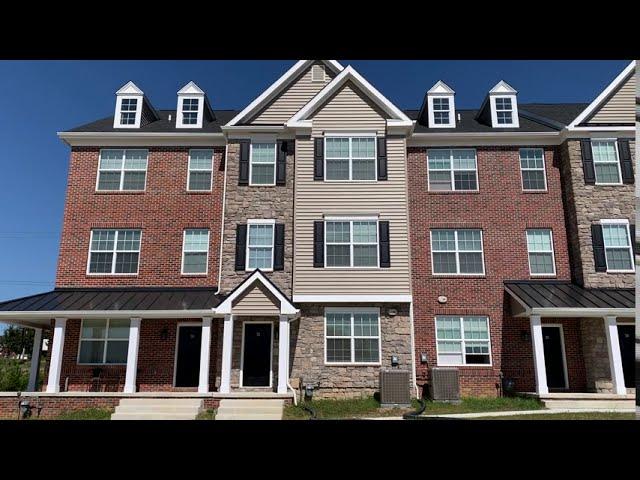 Linden Hill Station Townhomes