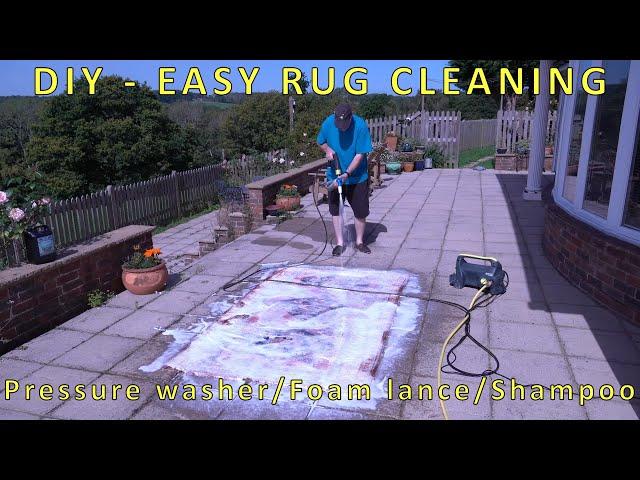 Easy - Clean a Rug With a Foam Cannon, Carpet Cleaning Solution & a Pressure washer