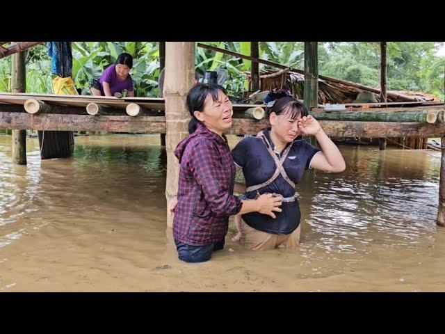 The terrible flood happened at night - Everything was flooded with water