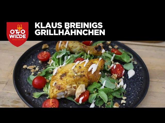 Grillweltmeister Klaus Breinig bereitet Hähnchen auf dem Otto Wilde Grillers G32 Gasgrill zu