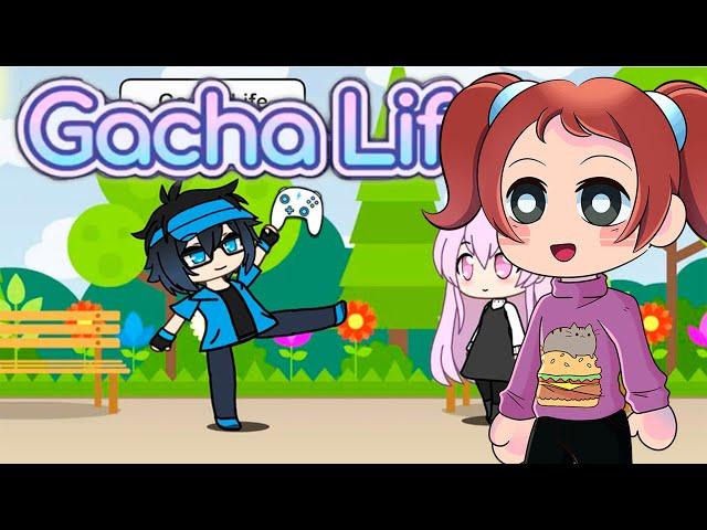 Playing Gacha Life For The First Time!