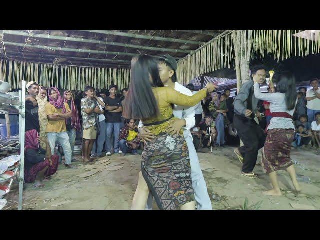 Seni Tari Joget Bebas Bebas Cium Biduan Art Dance