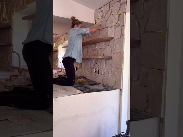 How to install a Stone Backsplash