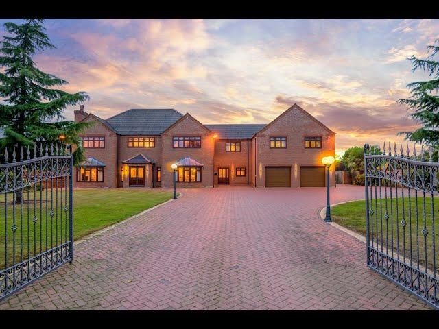 Substantial modern edge of town family home