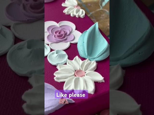 #floralpainting #diy #floral #handmade #staisfyingart #flowers #cakedecorating #music #cake #lyrics