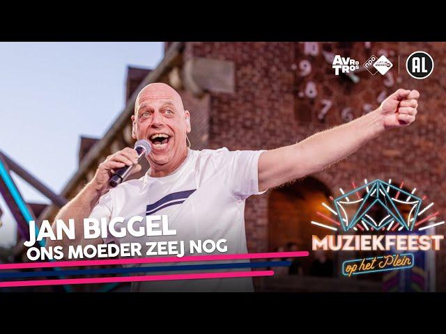 Jan Biggel - Ons moeder zeej nog • Muziekfeest op het Plein 2022 // Sterren NL