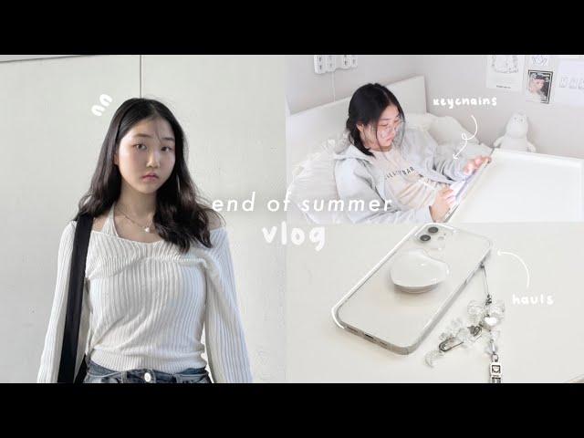 end of summer VLOG: out & about, hauls, summer cleaning, making keychains