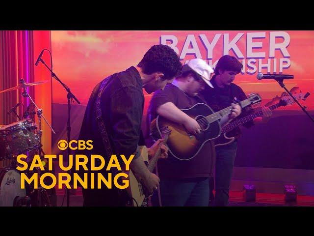 Saturday Sessions: Bayker Blankenship performs "Maxed-Out"