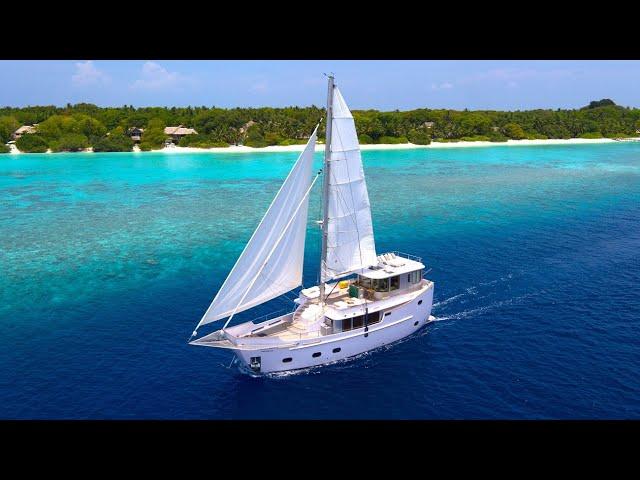 SONEVA IN AQUA | Maldives' first "floating villa" (ultra-luxurious yacht)