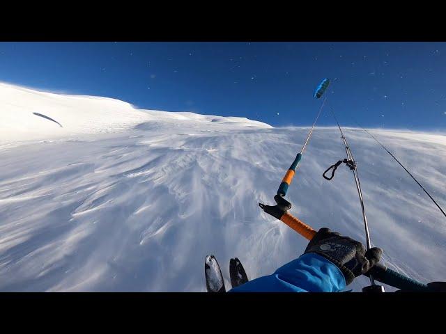 Snowkiting - when snow flies...