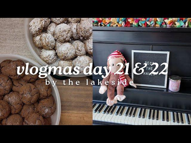 Vlogmas Day 21 & 22 | Baking Cookies | Advent Sock Knitting