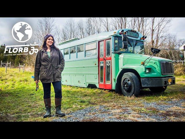 Single Mother Converts Skoolie to Budget Home on Wheels