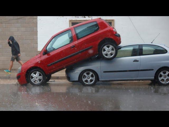 Unwetter in Spanien: Hagel und Sturzfluten sorgen für Zerstörung