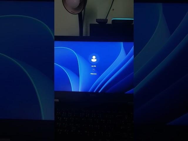 Dell Latitude E5570 Windows 11 22H2 Boot Animation (Updated 2023)