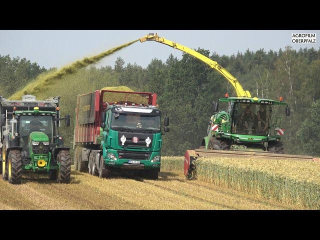 Jagd auf Triticale - John Deere 9700i beim GPS häckseln - LU Henfling - LU Schreglmann - Tatra LKW