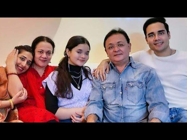 Actress Mandakini With Daughter Rabze Innaya and son Rabbil Thakur, Husband Dr. Kagyur T. Rinpoche